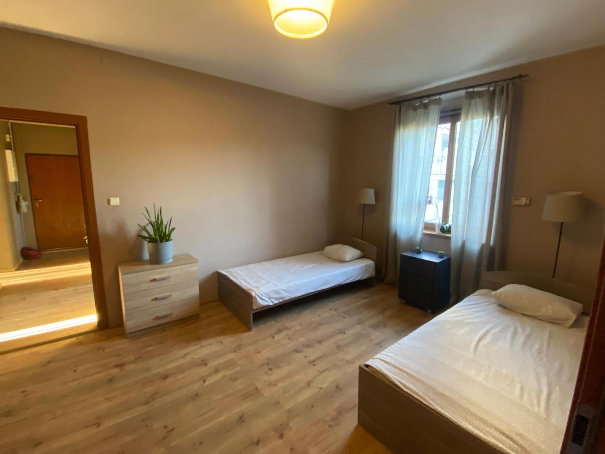 4 - 86 M2 - 300 M Od Rynku Apartment *
