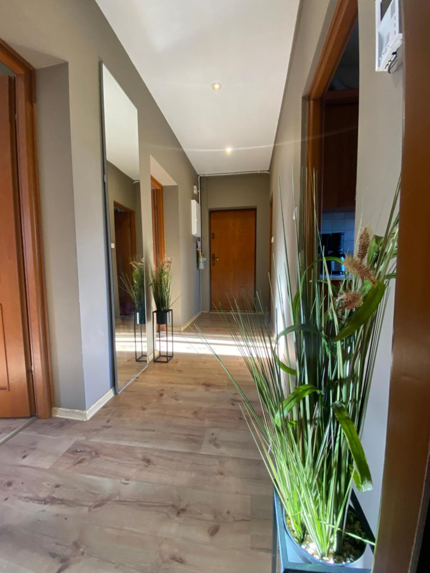 4 - 86 M2 - 300 M Od Rynku Apartment Wroclaw